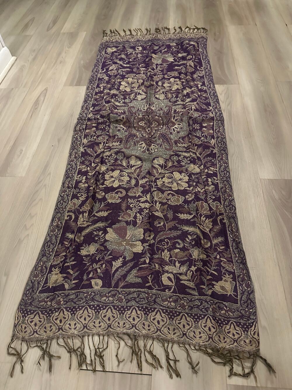 Vintage Purple/Gold Paisley Table Runner Reversible Jacquard Shawl Fringe